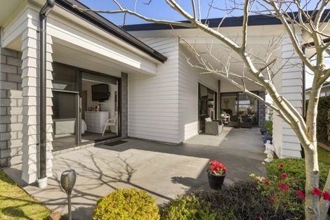 Photo of property in 79 Sandhurst Drive, Papamoa Beach, Papamoa, 3118