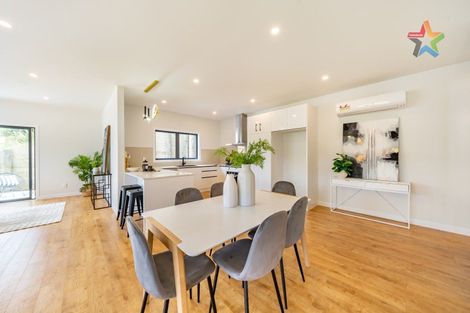 Photo of property in 5 Te Ara O Tahumate, Stokes Valley, 5019