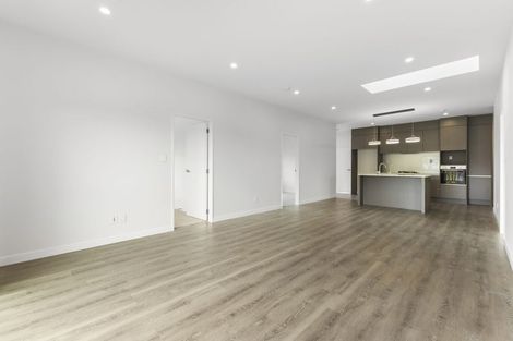 Photo of property in 36 Regis Park Drive, Pukekohe, 2120