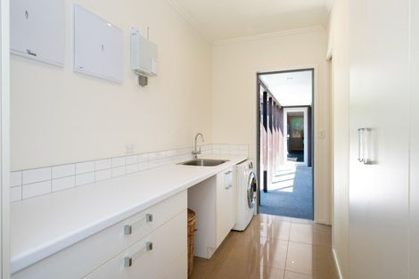 Photo of property in 38 Tauroa Valley Road, Havelock North, 4130