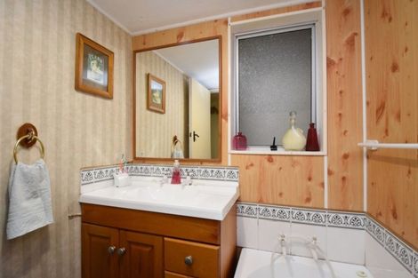 Photo of property in 83 Marama Avenue South, Otatara, Invercargill, 9879