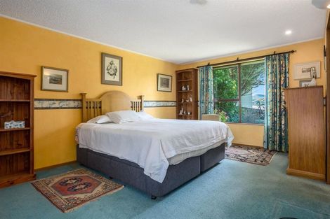 Photo of property in 12 Observatory Close, Whitby, Porirua, 5024
