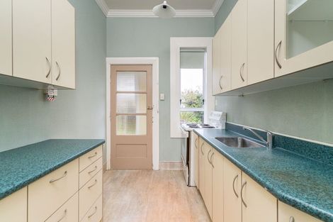 Photo of property in 32 Moreau Street, Saint Kilda, Dunedin, 9012