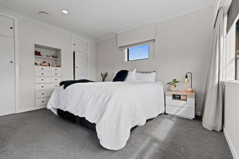 Photo of property in 10 Coronation Avenue, Pukekohe, 2120