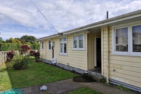 Photo of property in 3 Upjohn Street, Brooklands, New Plymouth, 4310