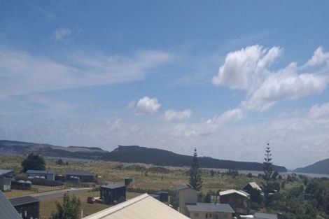 Photo of property in 17 Westside Road, Port Waikato, Tuakau, 2695