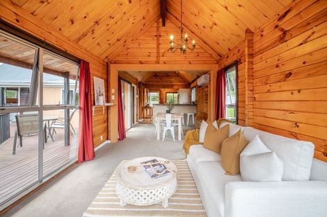 Photo of property in 13 Selwyn Avenue, Akaroa, 7520