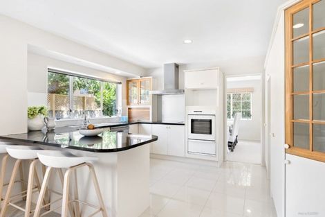 Photo of property in 11 Devon Road, Bucklands Beach, Auckland, 2012