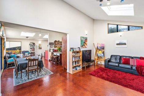 Photo of property in 13a Ferry Road, Days Bay, Lower Hutt, 5013