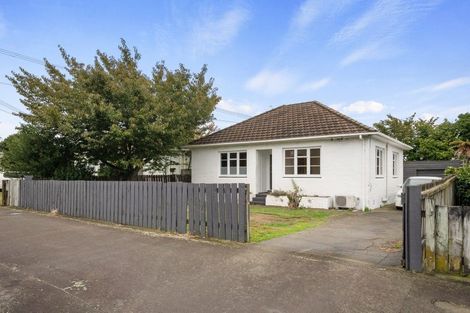 Photo of property in 110 Bath Street, Levin, 5510