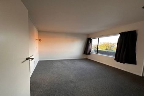 Photo of property in 3/15 Swanson Road, Henderson, Auckland, 0610