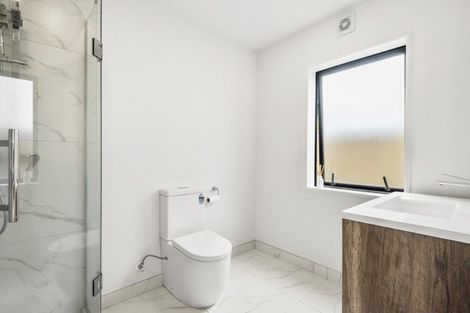 Photo of property in 13a Morton Avenue, Forrest Hill, Auckland, 0620