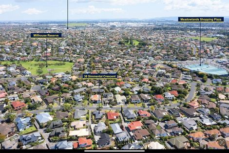 Photo of property in 38 Simmental Crescent, Somerville, Auckland, 2014