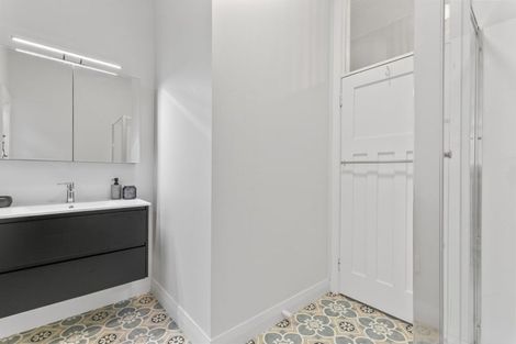 Photo of property in 10 Saint John Street, Aro Valley, Wellington, 6011