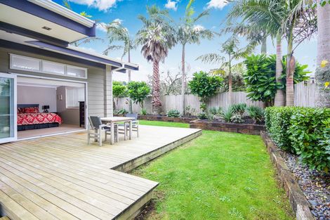 Photo of property in 26 Pipitea Place, Massey, Auckland, 0614