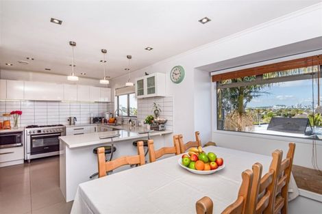 Photo of property in 4a Northumberland Avenue, Belmont, Auckland, 0622