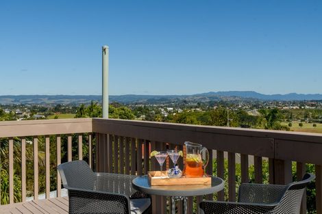 Photo of property in 15 Philomel Crest, Welcome Bay, Tauranga, 3112
