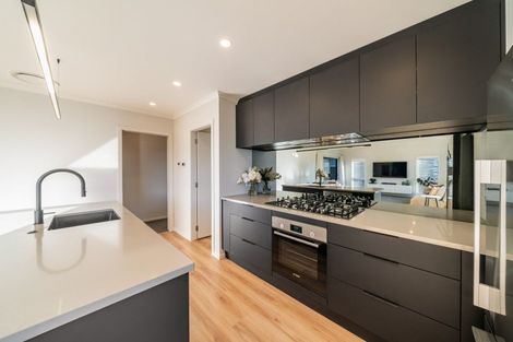 Photo of property in 12 Kaiaho Close, Aotea, Porirua, 5024