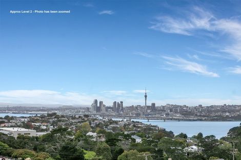 Photo of property in 1/104 Mokoia Road, Birkenhead, Auckland, 0626