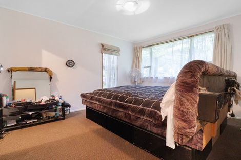 Photo of property in 12 Karapiti Place, Glen Eden, Auckland, 0602