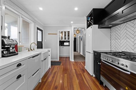 Photo of property in 9 Elliott Crescent, Havelock North, 4130