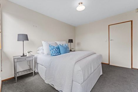 Photo of property in 65 Forrest Hill Road, Milford, Auckland, 0620