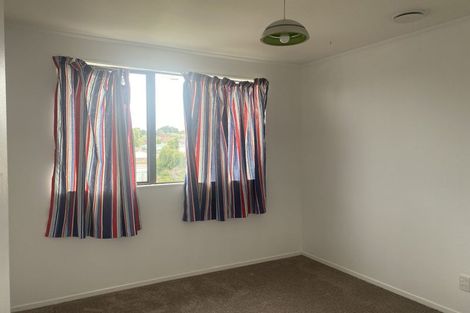 Photo of property in 1/19 Silver Creek Road, Weymouth, Auckland, 2103