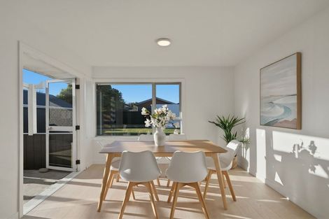 Photo of property in 51 Bickerton Street, Wainoni, Christchurch, 8061