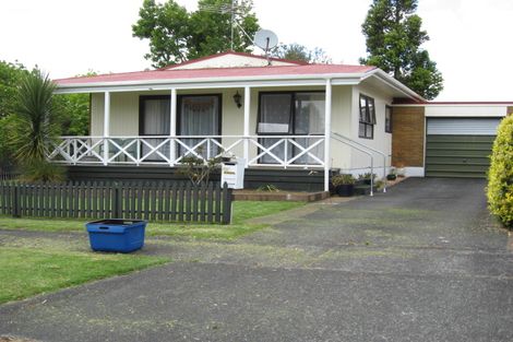 Photo of property in 2a Fair Oaks, Pukekohe, 2120