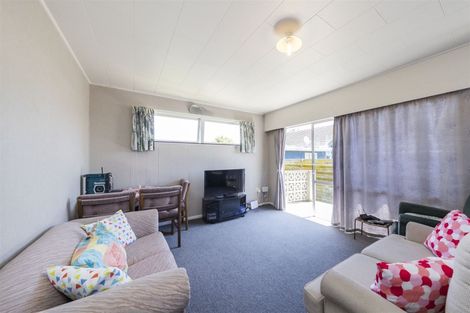 Photo of property in 142 College Street, Awapuni, Palmerston North, 4412