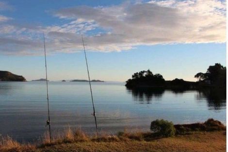 Photo of property in 1 Otautu Wharf Road, Colville, Coromandel, 3584