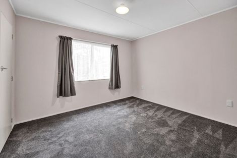 Photo of property in 22 Karaka Street, Inglewood, 4330