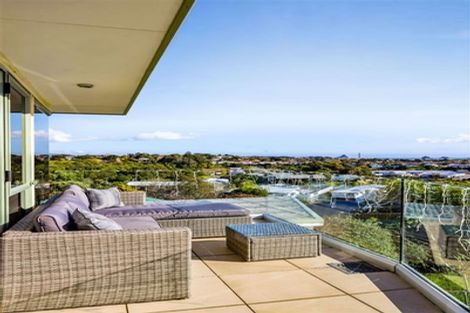 Photo of property in 3a Hillcrest Street, Glen Avon, New Plymouth, 4312