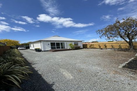 Photo of property in 140 Hills Road, Edgeware, Christchurch, 8013