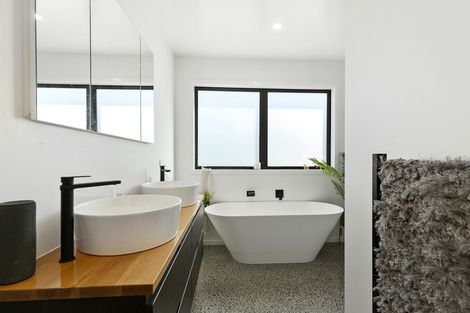 Photo of property in 98 Driver Road, Ngaruawahia, Hamilton, 3281