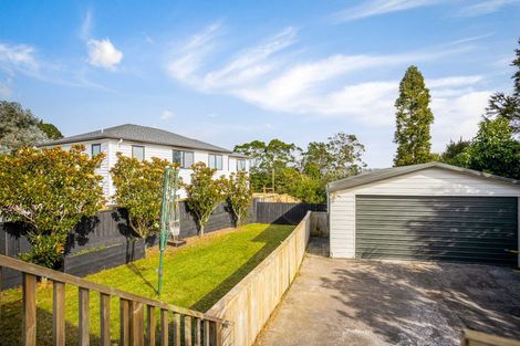 Photo of property in 14 Thomas Avenue, Te Atatu Peninsula, Auckland, 0610