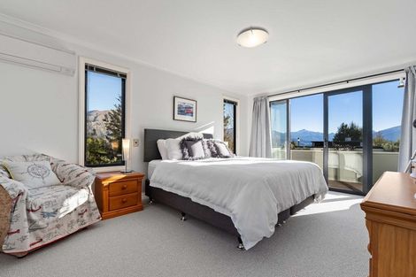 Photo of property in 8 Penrith Park Drive, Wanaka, 9305