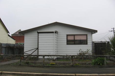 Photo of property in 48 Wesley Street, South Dunedin, Dunedin, 9012