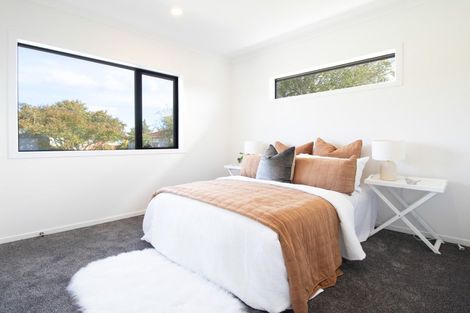 Photo of property in 2/47 Chedworth Avenue, Chedworth, Hamilton, 3210