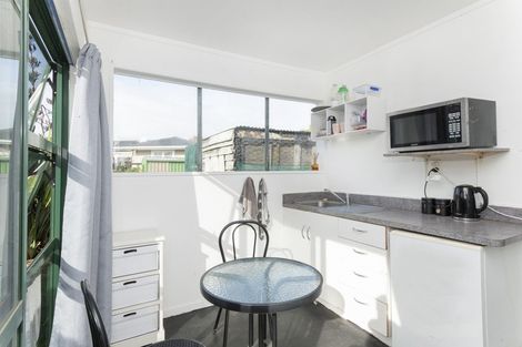 Photo of property in 14 Lytton Road, Riverdale, Gisborne, 4010