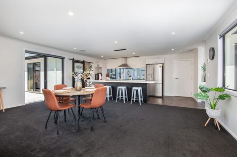 Photo of property in 42 Mcneil Street, Balclutha, 9230