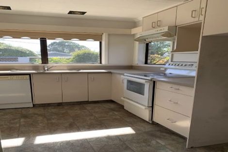 Photo of property in 6 Eastling Street, Bishopdale, Christchurch, 8053