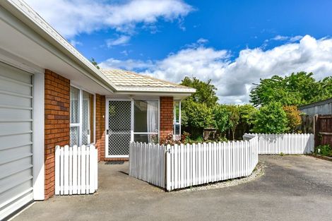 Photo of property in 4/7 Dilworth Street, Riccarton, Christchurch, 8011