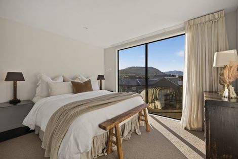 Photo of property in 4 Chapman Drive, Jacks Point, 9371