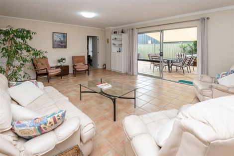 Photo of property in 1/31 Mccrystal Avenue, Bucklands Beach, Auckland, 2012