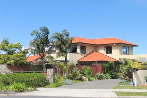 Photo of property in 1 Tuihana Drive, Papamoa Beach, Papamoa, 3118