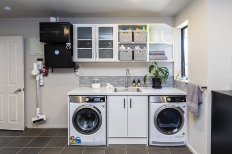 Photo of property in 7 Bernadette Street, Aidanfield, Christchurch, 8025