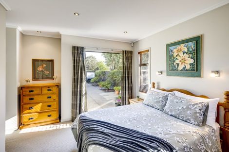 Photo of property in 15a Harpham Street, Taradale, Napier, 4112