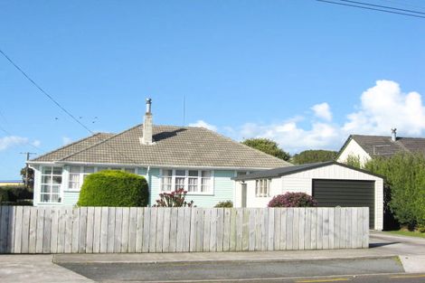 Photo of property in 51 Lismore Street, Merrilands, New Plymouth, 4312