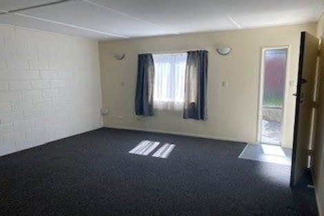 Photo of property in 15b Cypress Drive, Maungaraki, Lower Hutt, 5010